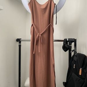Brown side slit dress with tie belt